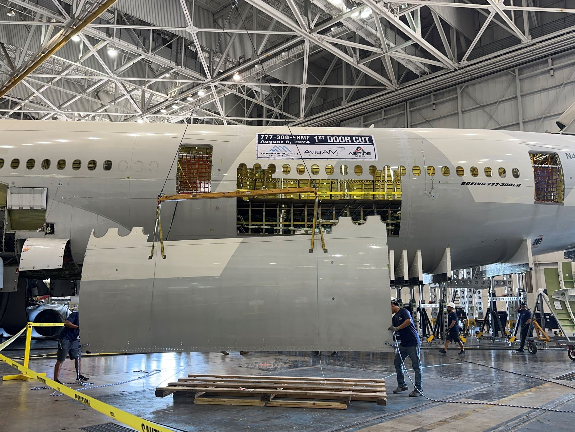 Mammoth Freighters Reaches Another Major Milestone by Completing the Door Cutting on the AviaAM Leasing B777-300ER